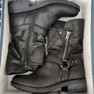 NWT - Women’s Carlos by Carlos Santana Seth Mid-Calf Boots